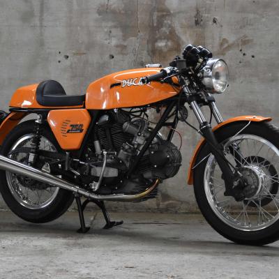 Wallpaper Italo Bike 003