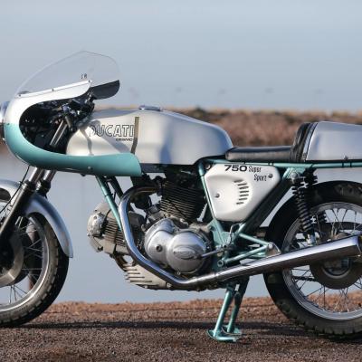 Wallpaper Italo Bike 019