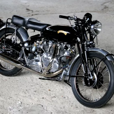 Wallpaper British Bike 064